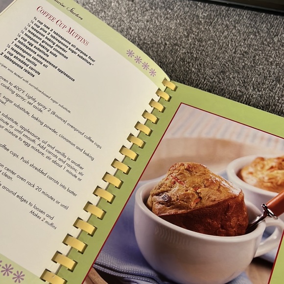 Favorite Brand Name 3 books in 1 Cookies, Bars and Muffins Cookbook Spiral - Picture 8 of 16